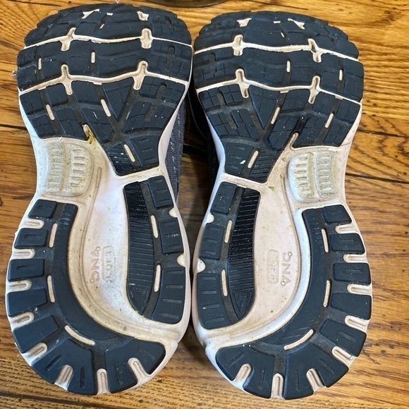 brooks Ghost 13 Black/Hushed Violet Shoes Size 9 - Picture 6 of 7